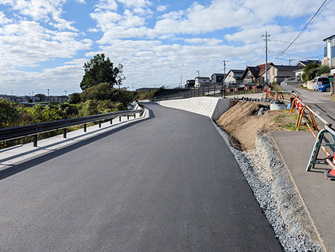 真岡市亀山地内　亀山北道路整備工事